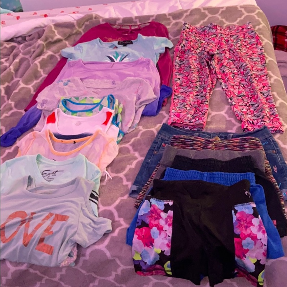 Lot of 16 girls size 8-10/10-13 clothing